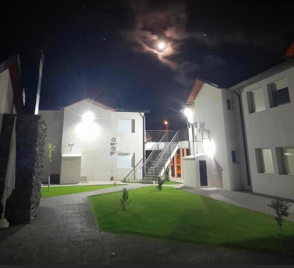 Del Sol Apart Hotel Sarmiento  Zewnętrze zdjęcie